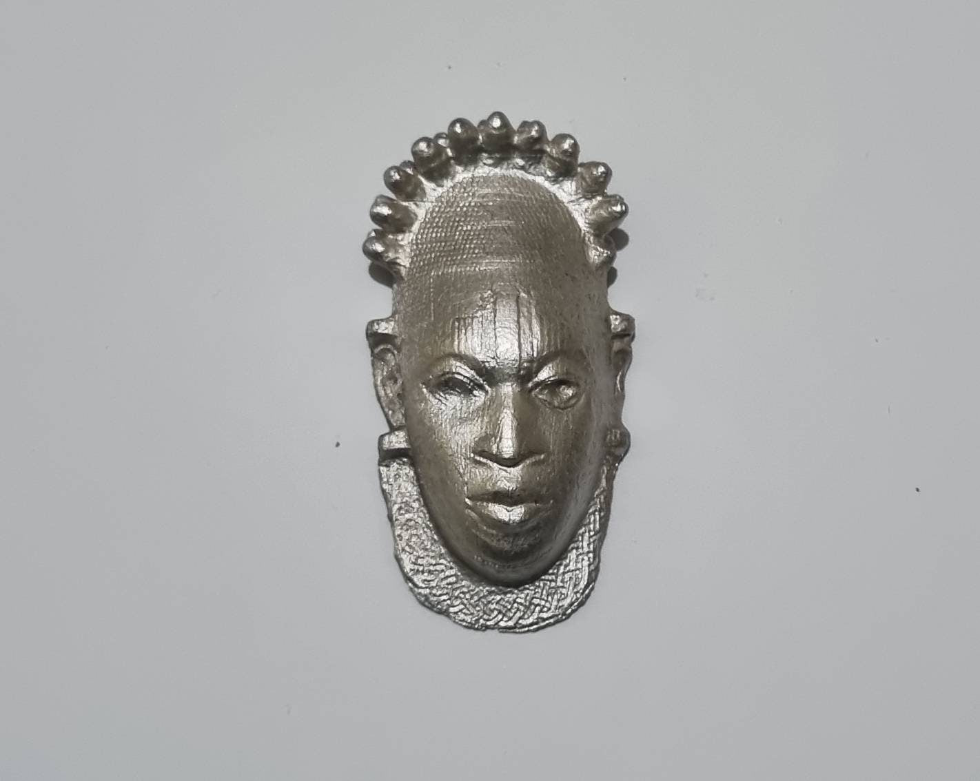 Queen idia Festac mask, 3d printed fridge magnet. African art and culture, african mask sculpture,Benin bronze iyoba, black history Nigeria