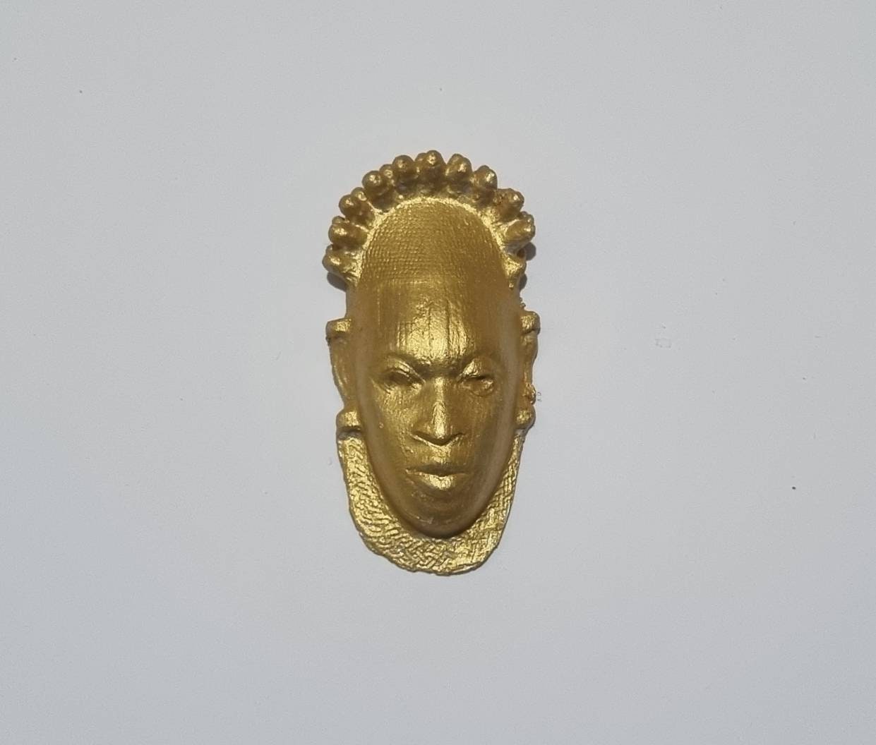 Queen idia Festac mask, 3d printed fridge magnet. African art and culture, african mask sculpture,Benin bronze iyoba, black history Nigeria