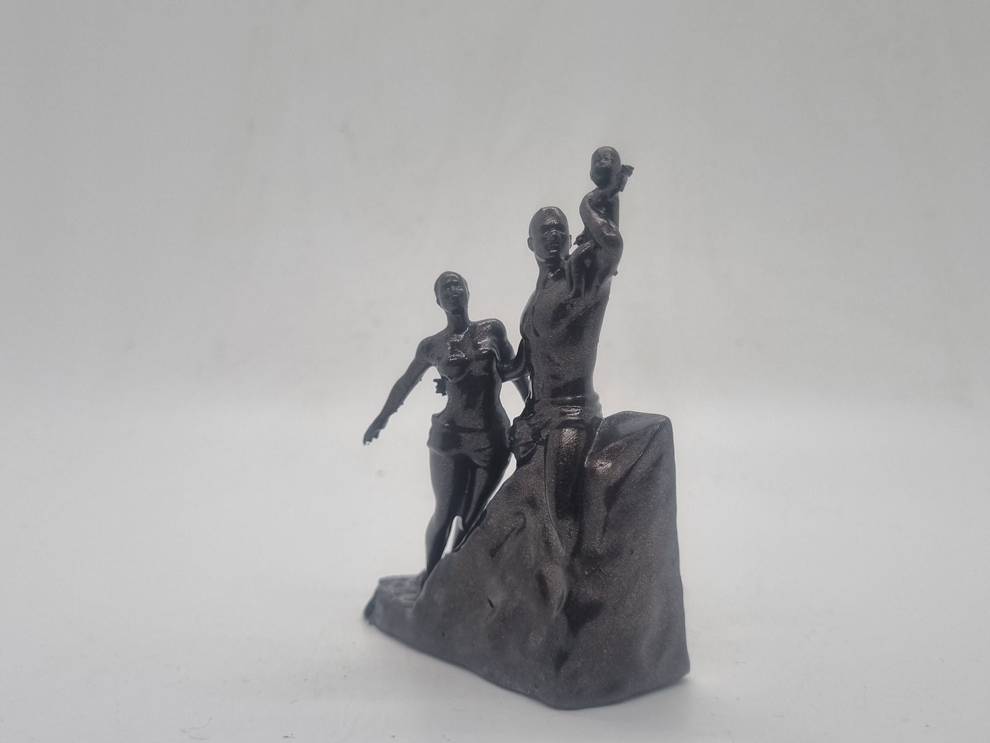 Dark Bronze Miniture African renaissance monument, 3 inch African sculpture . Africa figurine, tribal art decoration, black queen, family.