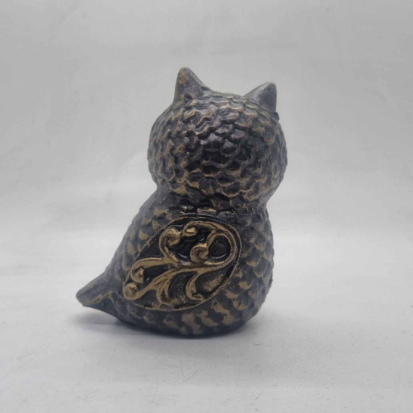 Ornate bronze owl, 3d printed Owl statue, resin animal figurine, wildlife ornament, cute owl bust, owl gift idea, wildlife lover statuette