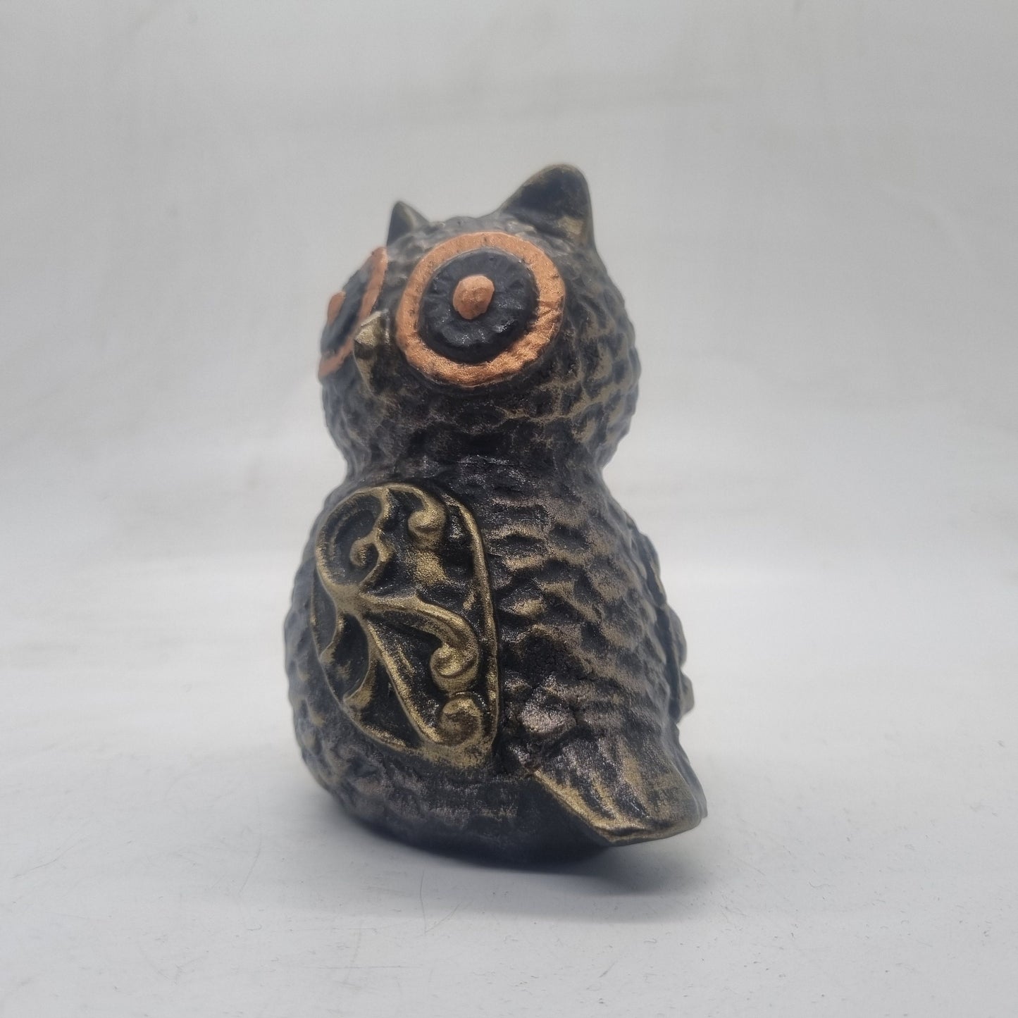 Ornate bronze owl, 3d printed Owl statue, resin animal figurine, wildlife ornament, cute owl bust, owl gift idea, wildlife lover statuette